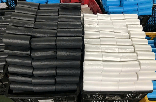 Plastic roll bags