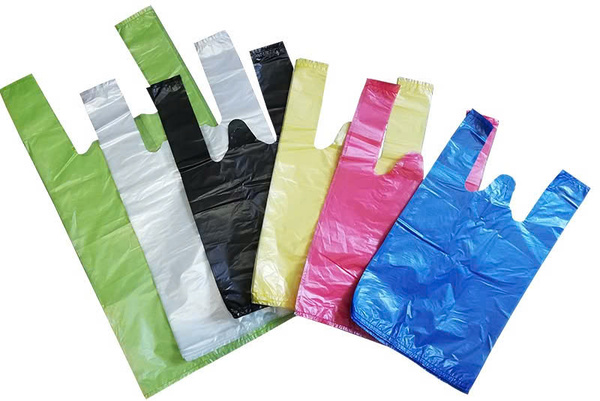 T-shirt shopping bags