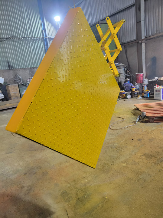 1-ton lift table