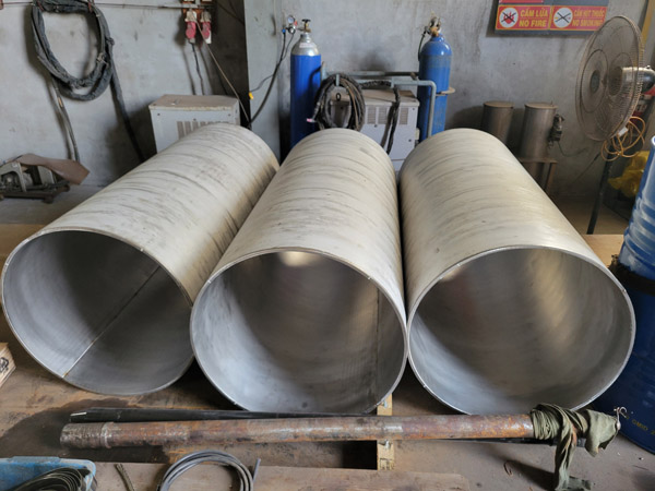 Cocoa mixer system