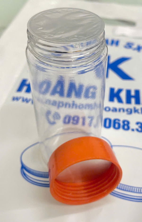Cap seal liner