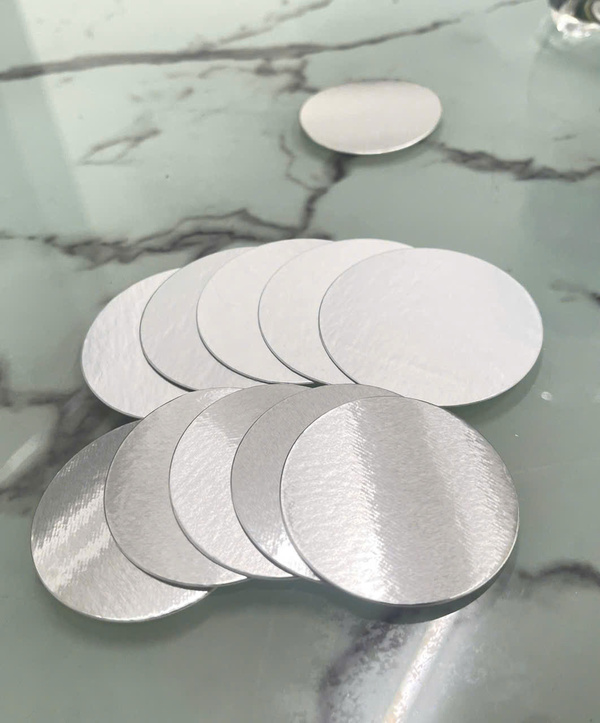 Cap seal liner