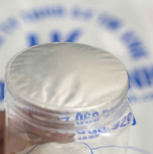 Cap seal liner