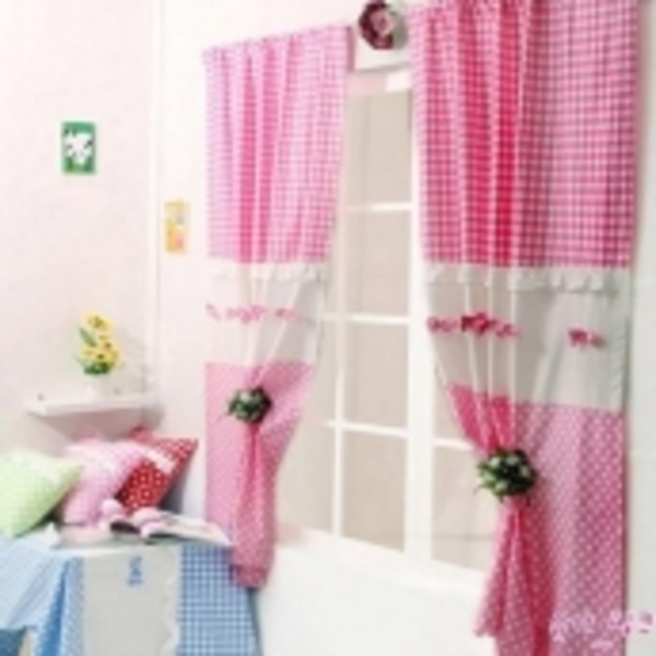 Drapes and curtains