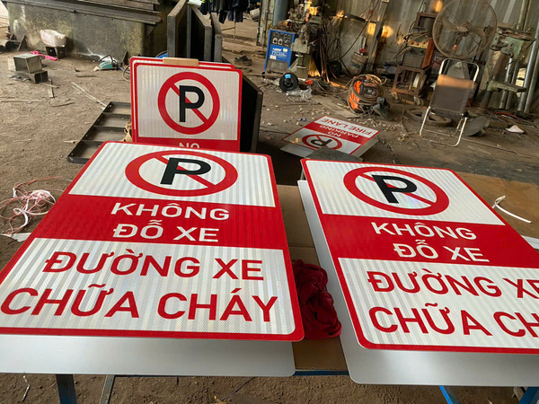 No parking sign