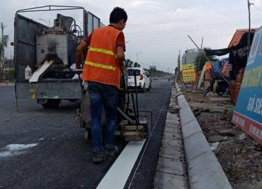 Road marking construction