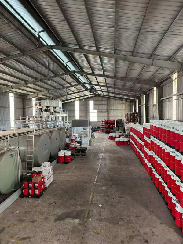 Barhull warehouse image