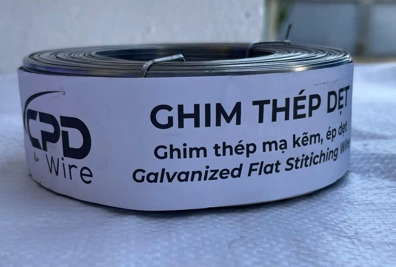 Galvanized flat stitching wire (0.75 – 1.8 mm)