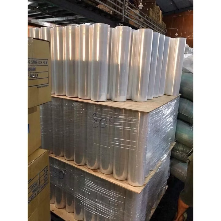 PE stretch film roll