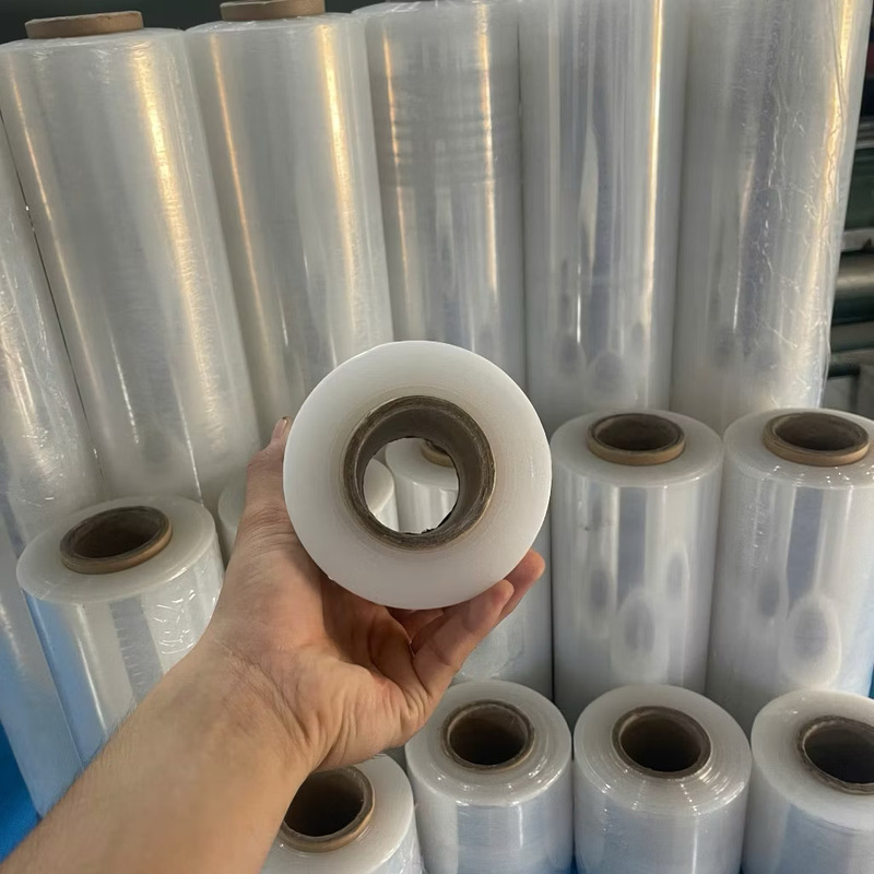 PE stretch film roll
