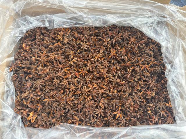 Dried star anise