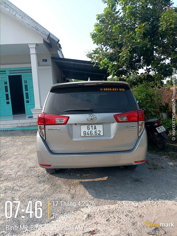 6-seater car rental