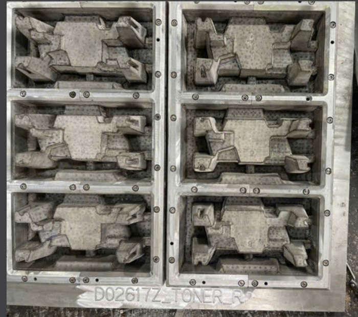 Pulp mold, pulp molding mold