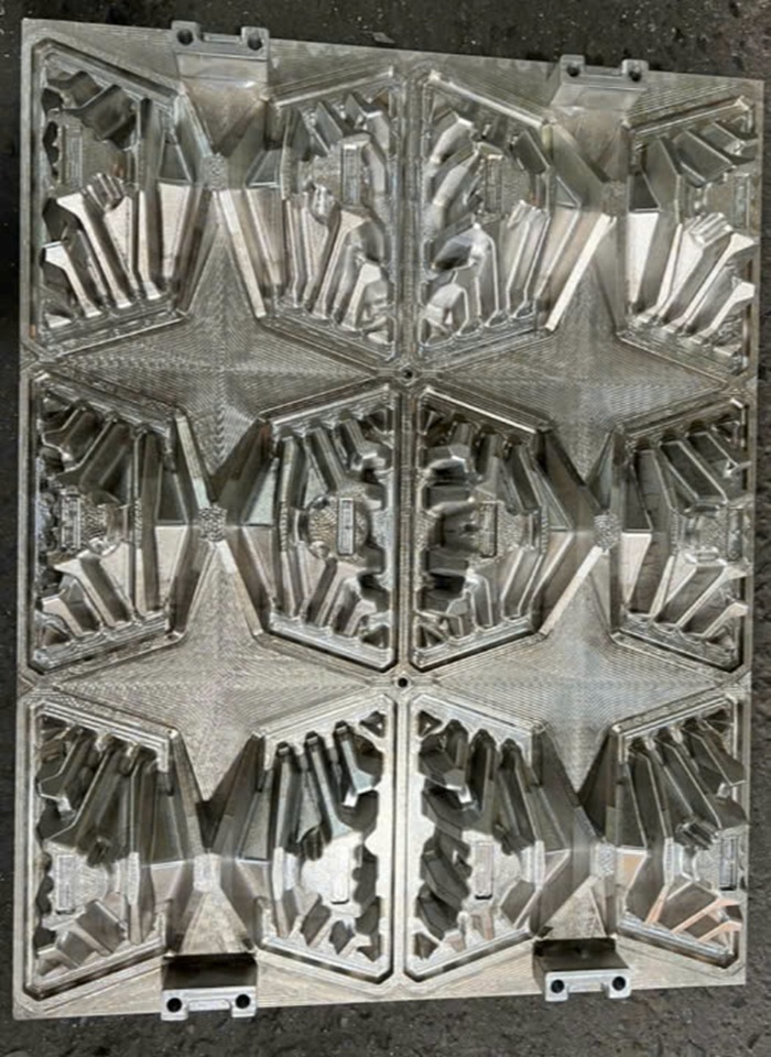 Pulp mold, pulp molding mold