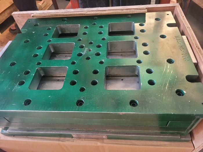Stamping mold