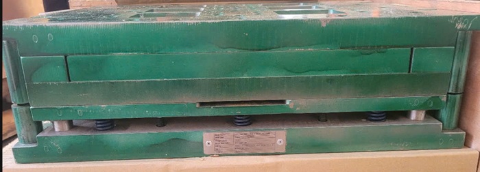 Stamping mold