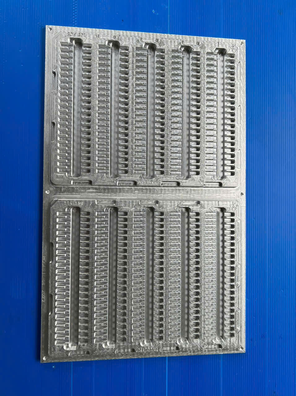 Vacuum formed plastic mold