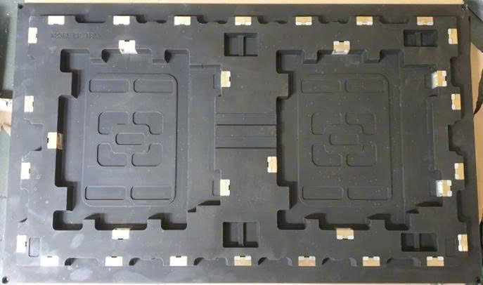 Vacuum formed plastic mold