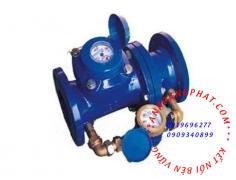 Mechanical water meter with flanged connections